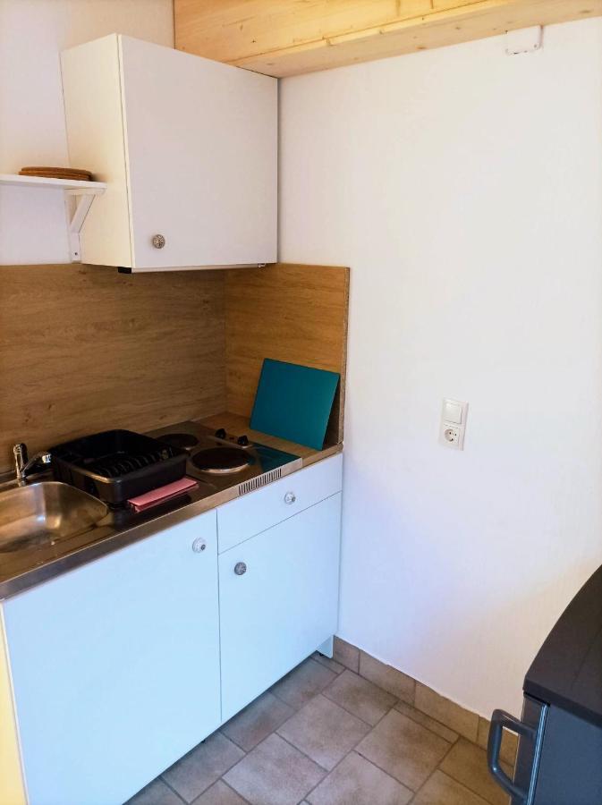 Kleine Ferienwohnung Mit Terrasse Am Waldrand شوناو المظهر الخارجي الصورة